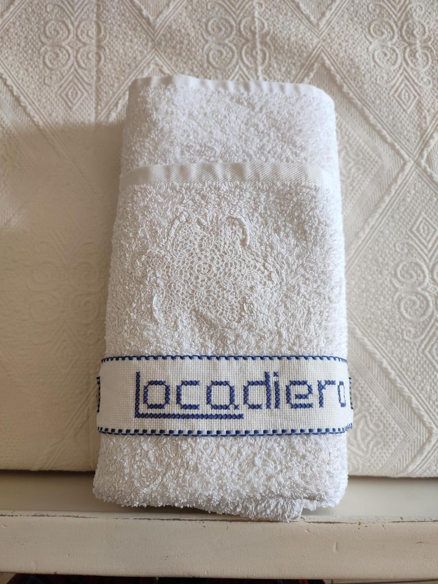 Locadiera Pansion Ermoupoli Luaran gambar